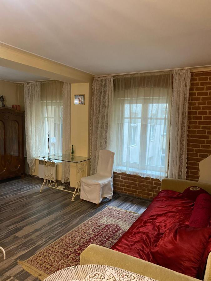 Apartament On Kostiushka Lwów Zewnętrze zdjęcie