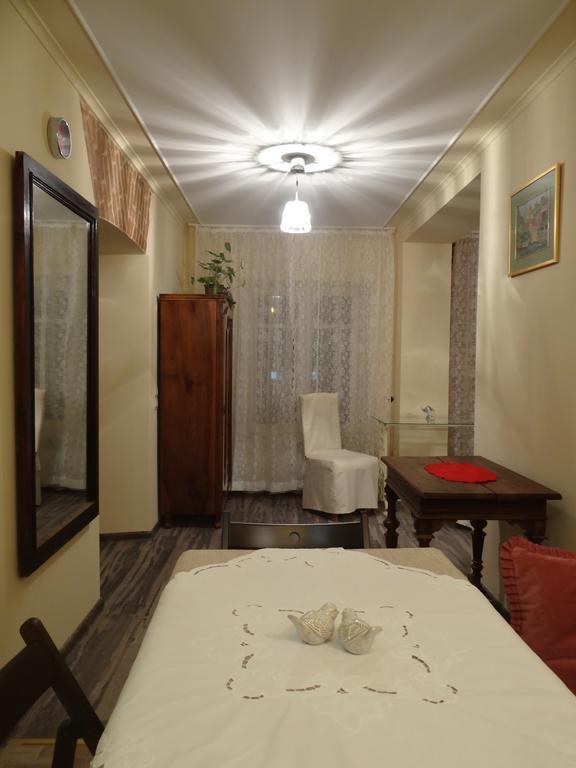 Apartament On Kostiushka Lwów Pokój zdjęcie