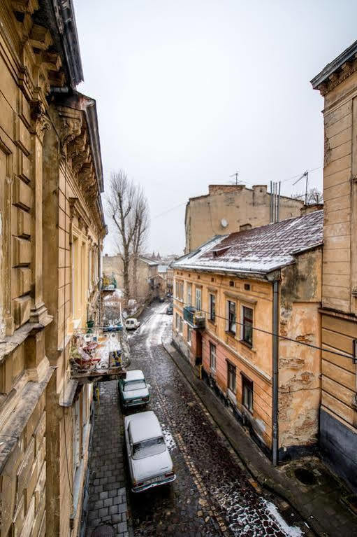 Apartament On Kostiushka Lwów Zewnętrze zdjęcie