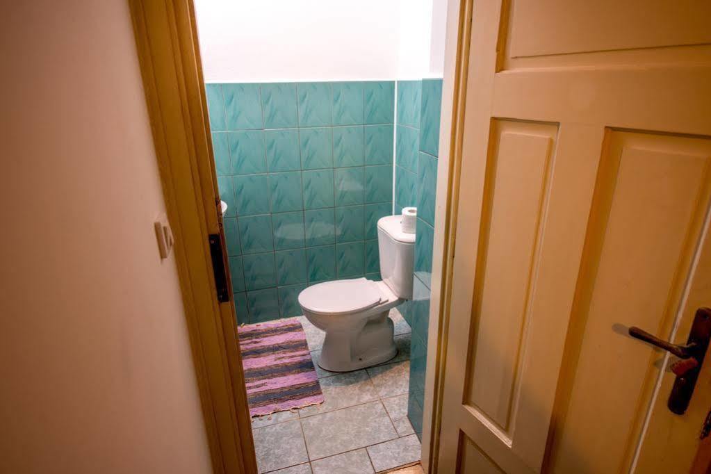 Apartament On Kostiushka Lwów Zewnętrze zdjęcie
